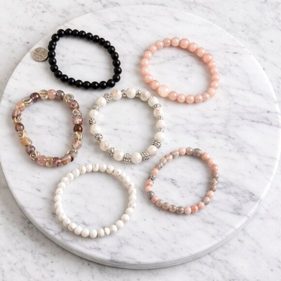 Jewelry - ✨ 6-Piece Multi-Color Beaded Stretch Bracelet Set ✨